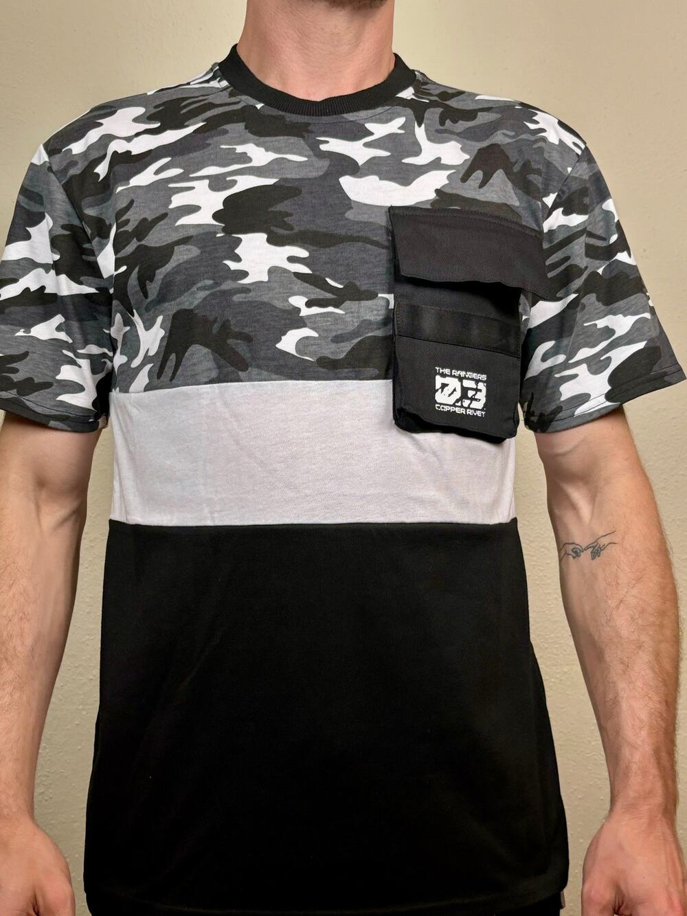 Copper Rivet Tri-Color Camo Block Gray T Shirt Mens Small Streetware